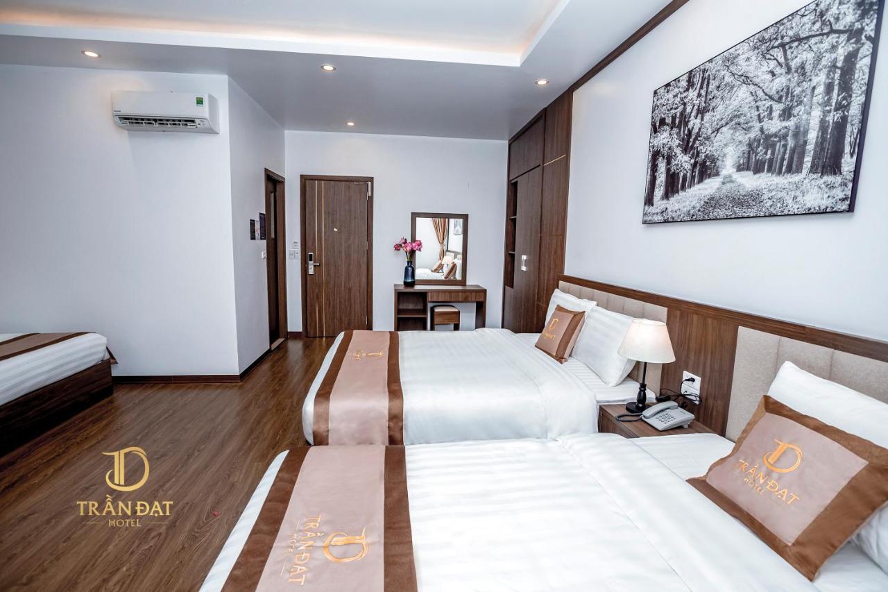 הלונג Tran Dat Hotel מראה חיצוני תמונה