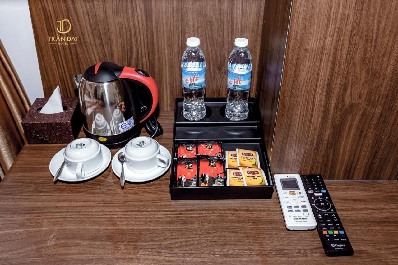 הלונג Tran Dat Hotel מראה חיצוני תמונה